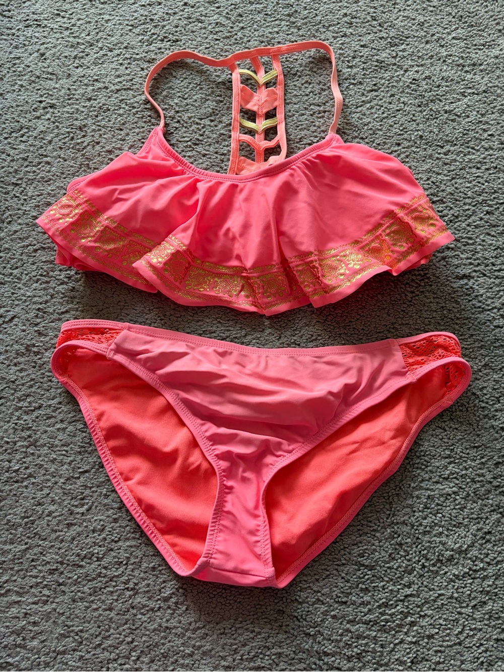 BRAND NEW Hot Pink Breaking Waves Padded Top Bikini w/ Gold Accent
